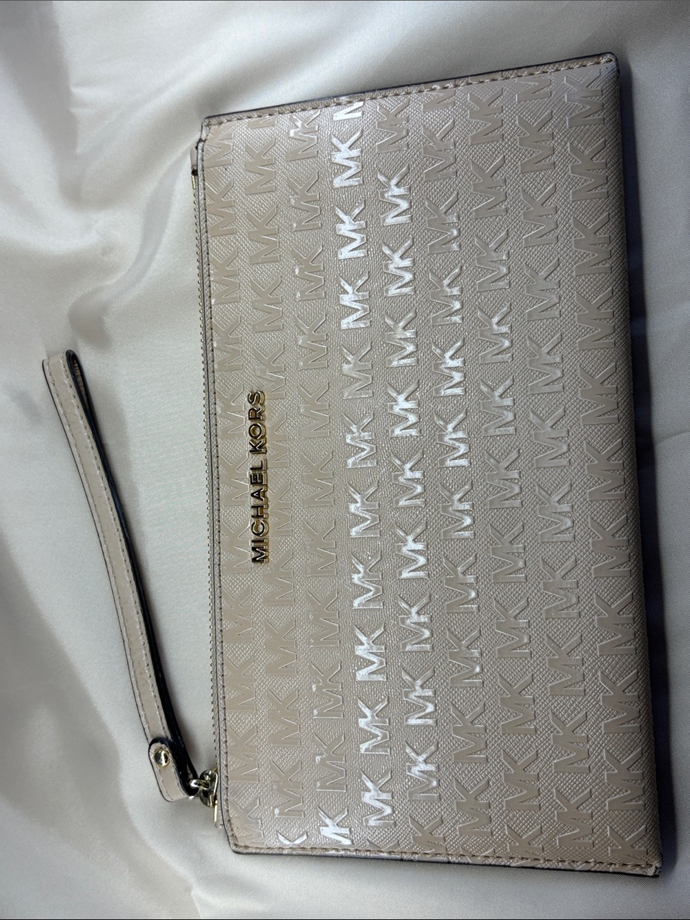 Michael Kors Embossed MK Cream Wristlet Clutch with Gold Hardware 10”x5 1/2”
